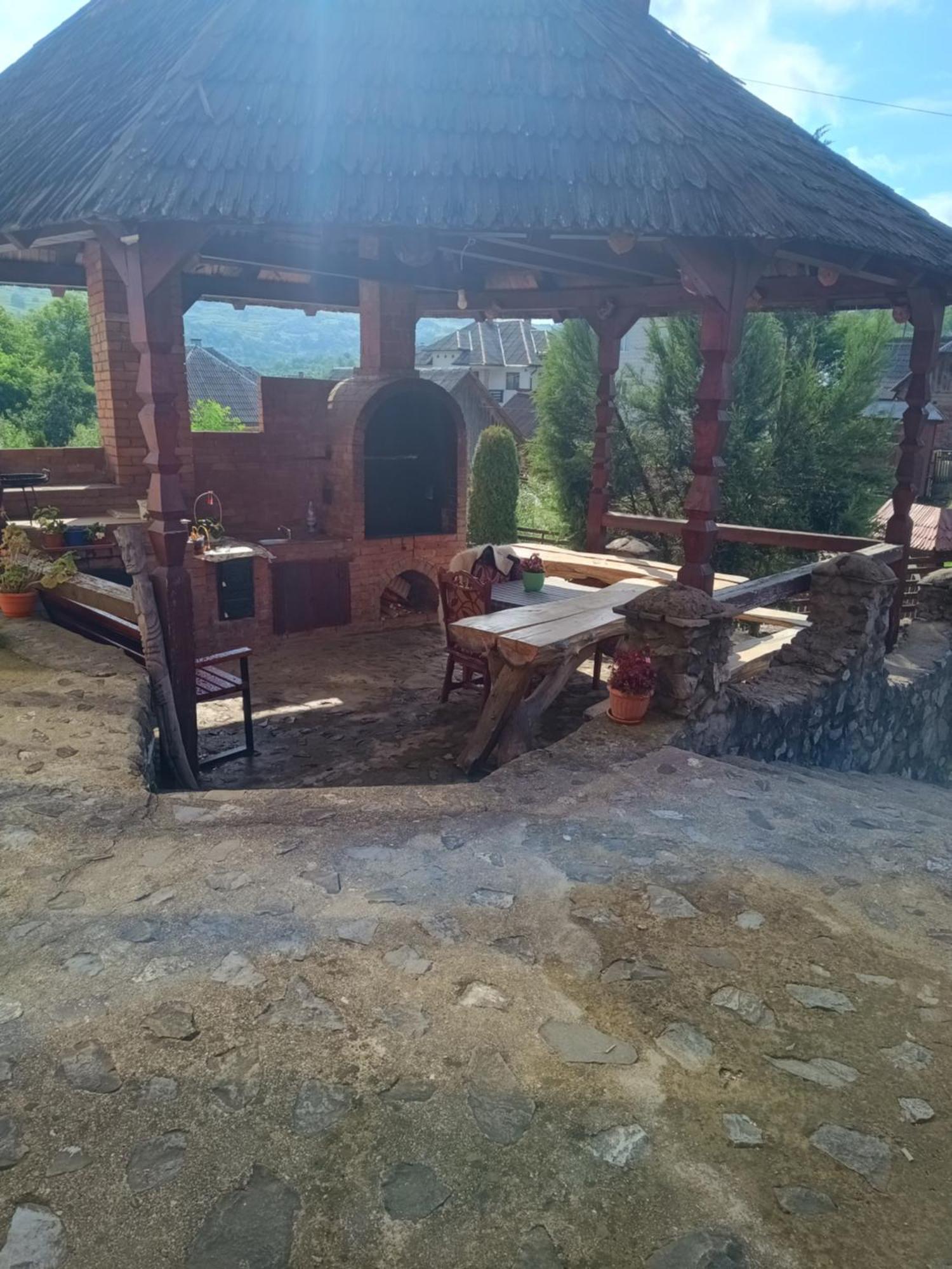 Pensiunea In Poiana Glod  外观 照片