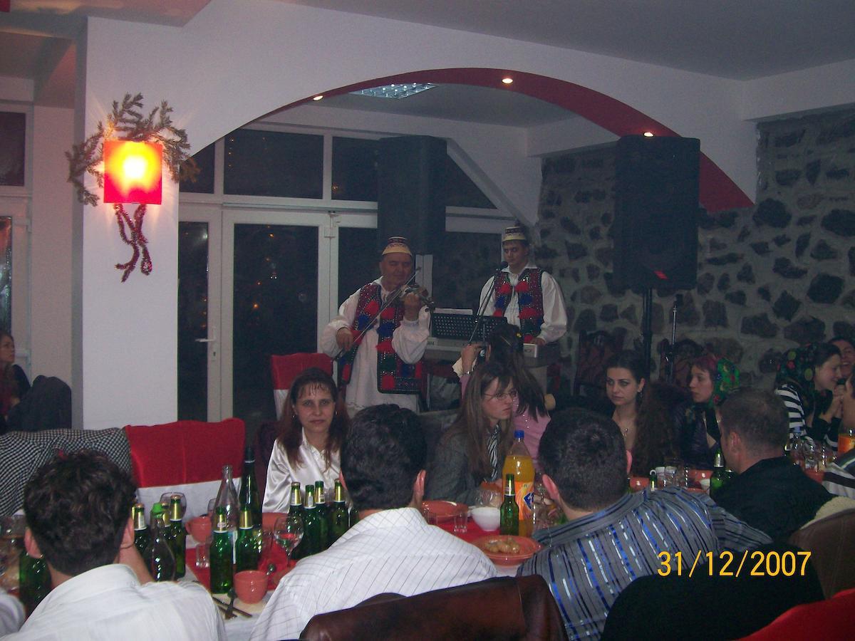 Pensiunea In Poiana Glod  外观 照片